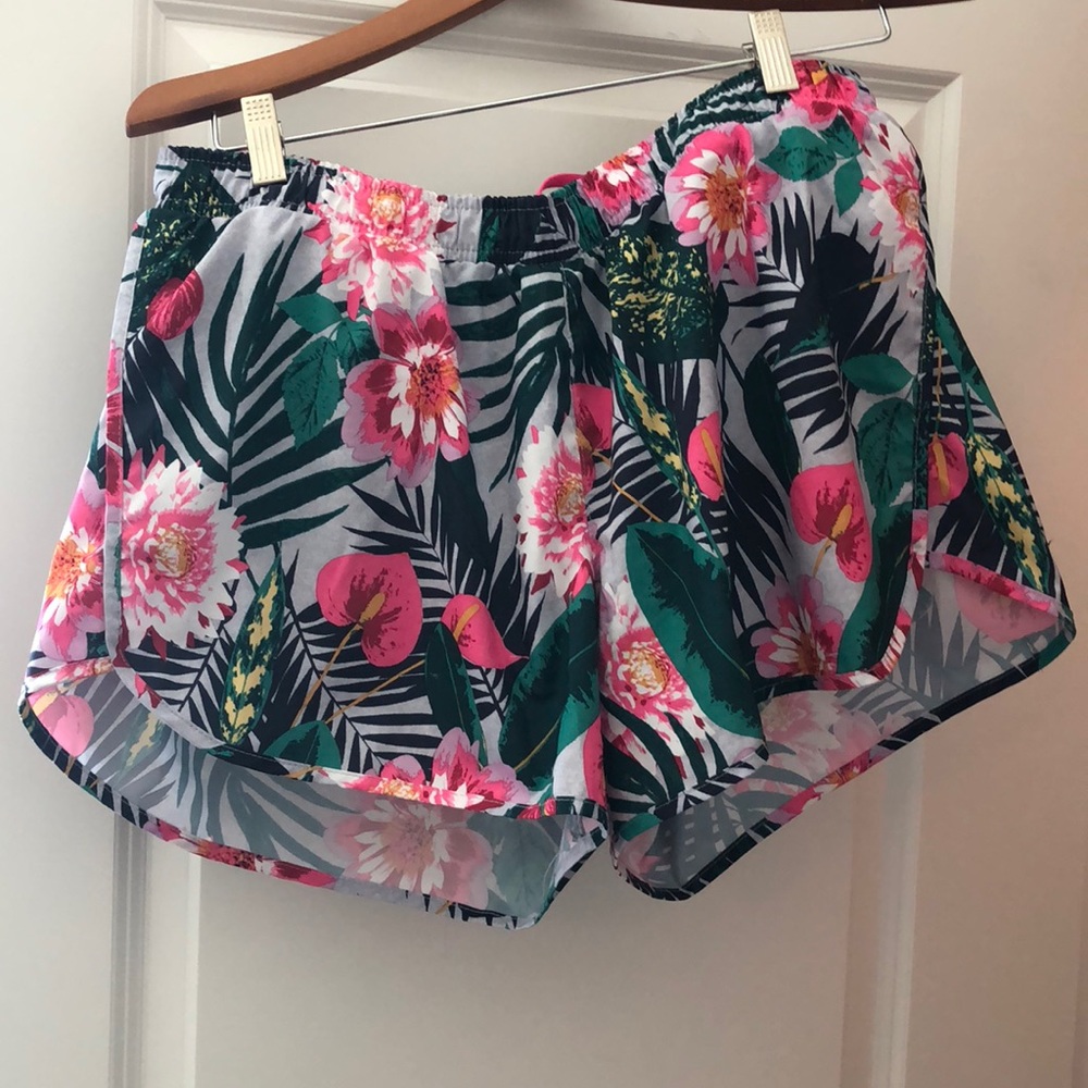 Old Navy active floral shorts